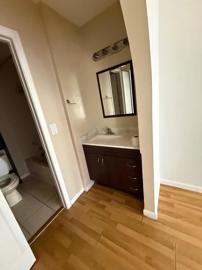5721 Riverside Drive Coral Springs FL 33067