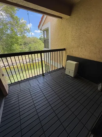 5721 Riverside Drive Coral Springs FL 33067