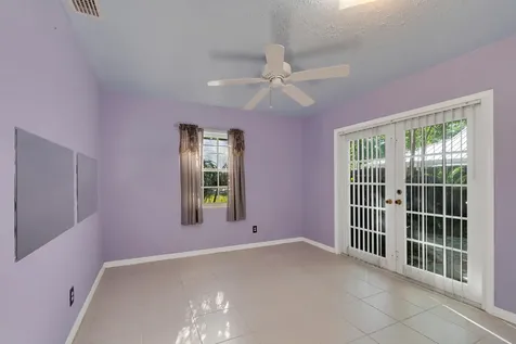 1545 Highland Avenue Vero Beach FL 32960