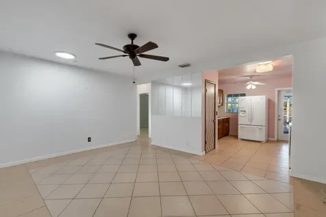 1545 Highland Avenue Vero Beach FL 32960