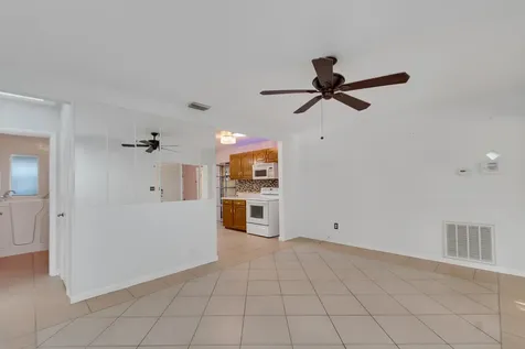 1545 Highland Avenue Vero Beach FL 32960
