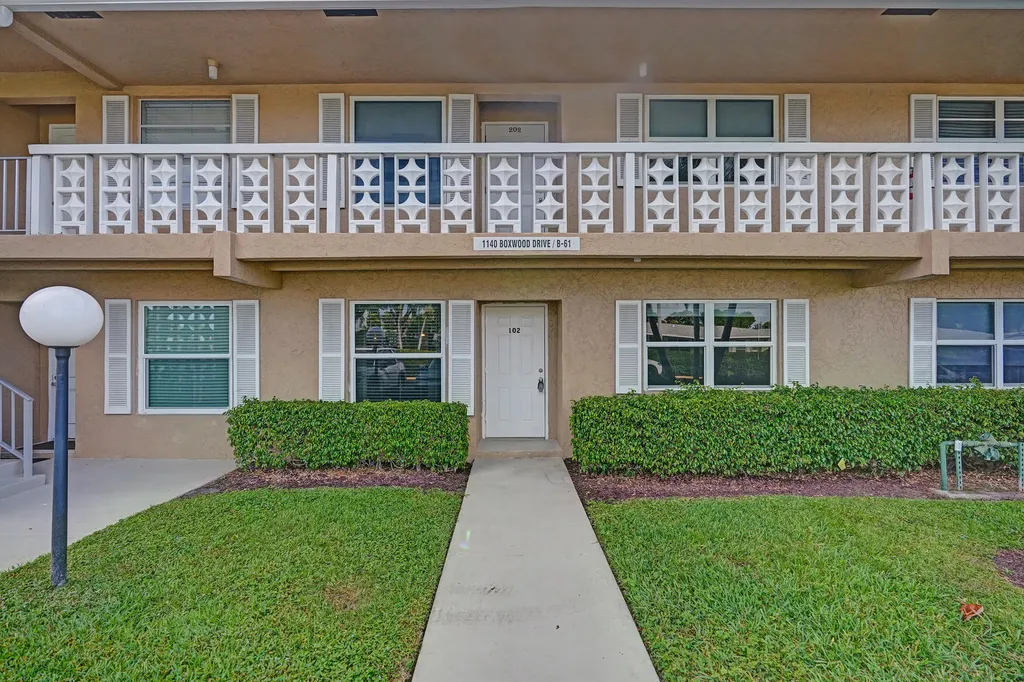 1140 Boxwood Drive Delray Beach FL 33445