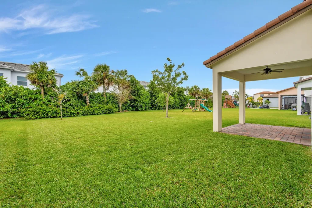 16426 Sandy Shore Drive Westlake FL 33470