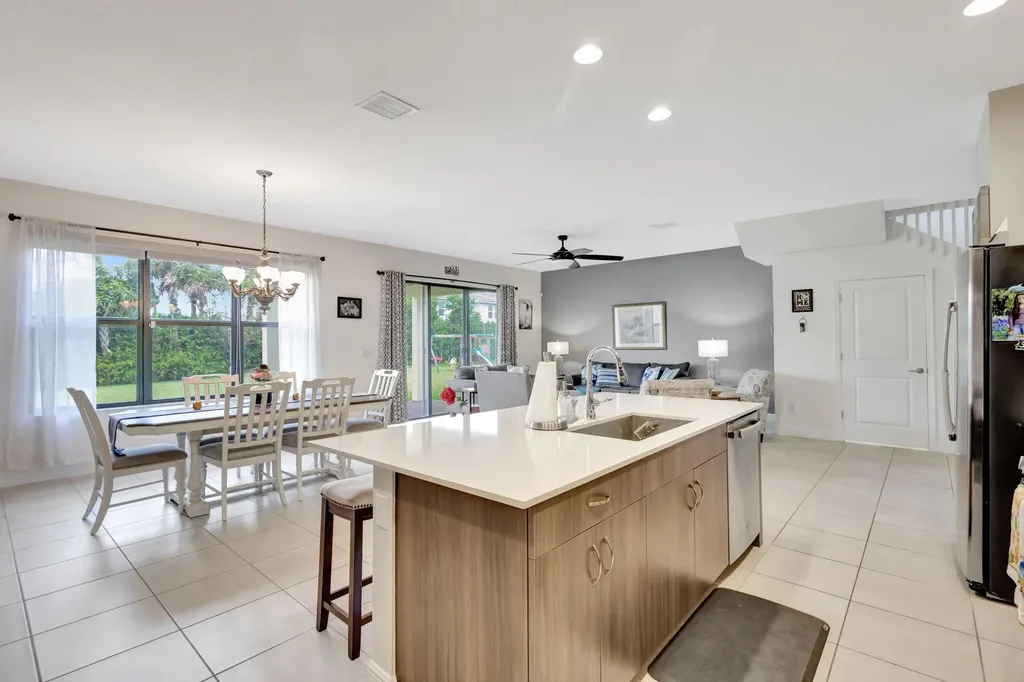 16426 Sandy Shore Drive Westlake FL 33470