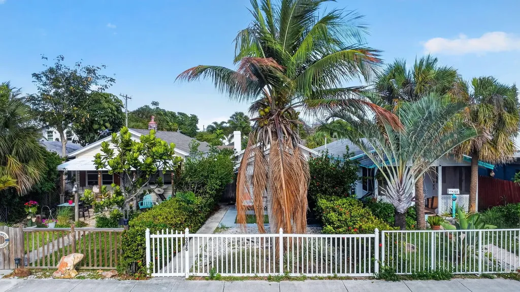 306 N J Street Lake Worth Beach FL 33460