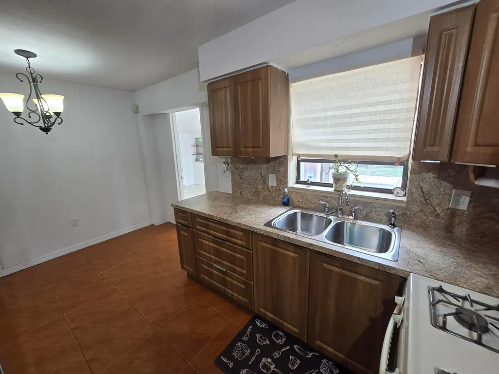 6510 Sheridan Street Hollywood FL 33024