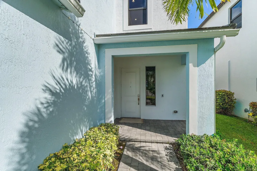 16156 Sea Turtle Place Westlake FL 33470