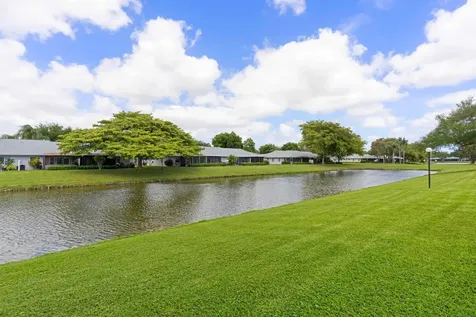 8955 Windtree Street Boca Raton FL 33496