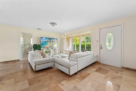 2757 NE 14th Avenue Wilton Manors FL 33334