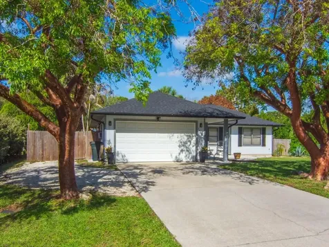 1415 34th Avenue Vero Beach FL 32960
