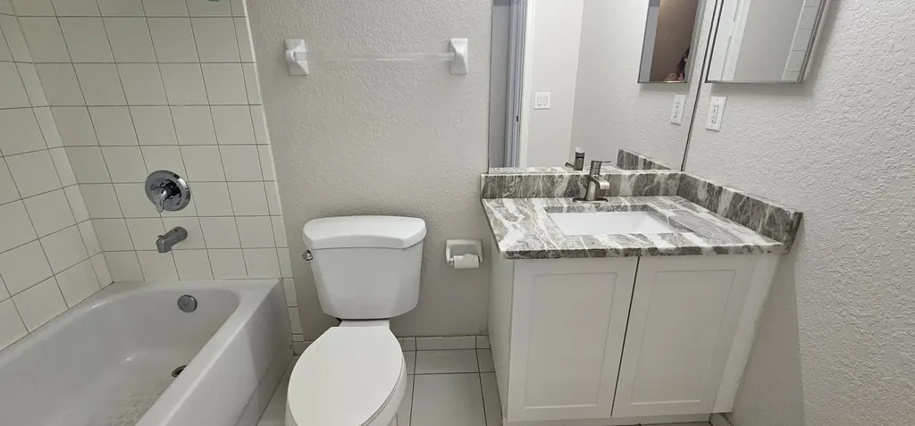 1851 NE 5th Street Boynton Beach FL 33435
