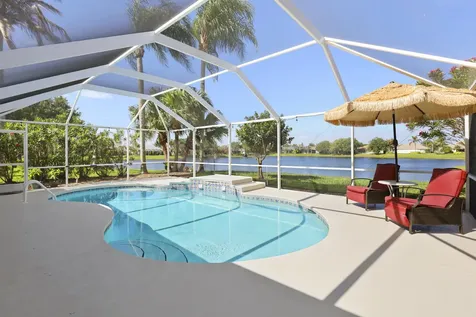 375 E Temple Court Court SW Vero Beach FL 32968