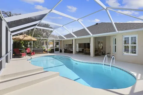 375 E Temple Court Court SW Vero Beach FL 32968