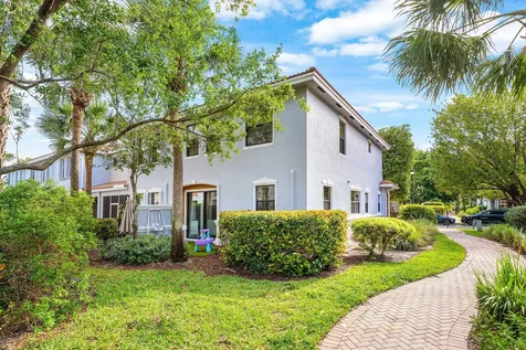 128 Delancey Avenue Delray Beach FL 33484
