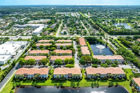 128 Delancey Avenue Delray Beach FL 33484
