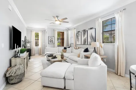 128 Delancey Avenue Delray Beach FL 33484