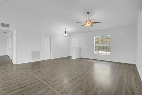2125 SW Salvatierra Boulevard Port St Lucie FL 34987