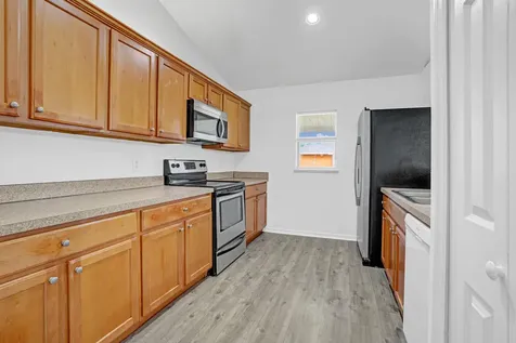 2125 SW Salvatierra Boulevard Port St Lucie FL 34987