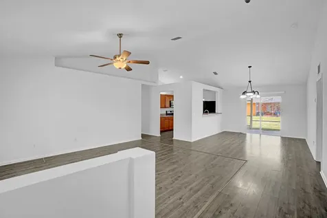 2125 SW Salvatierra Boulevard Port St Lucie FL 34987