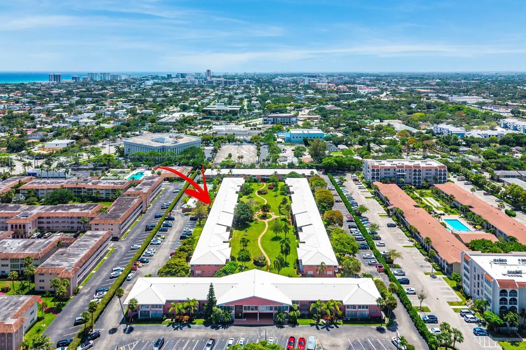 300 NE 20th Street Boca Raton FL 33431