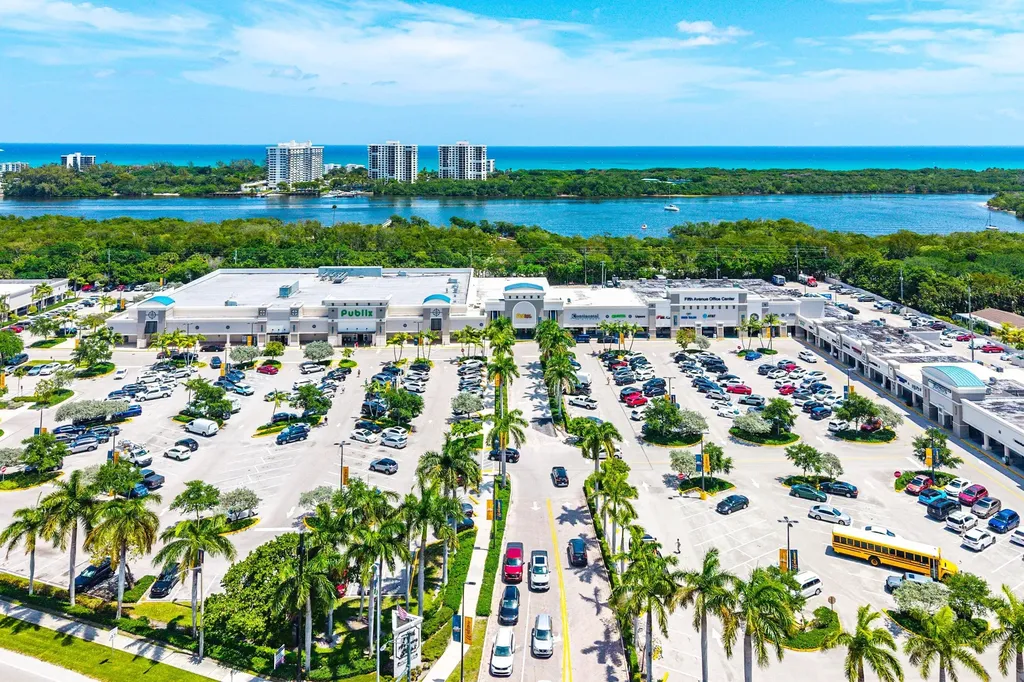 300 NE 20th Street Boca Raton FL 33431