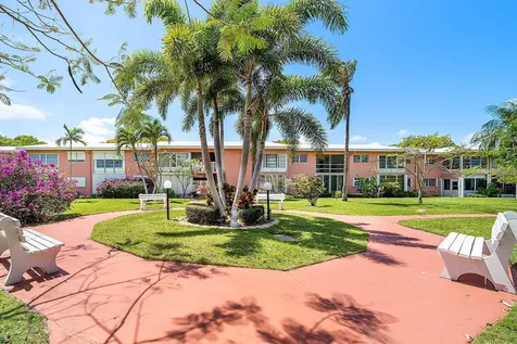 300 NE 20th Street Boca Raton FL 33431