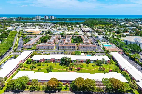 300 NE 20th Street Boca Raton FL 33431