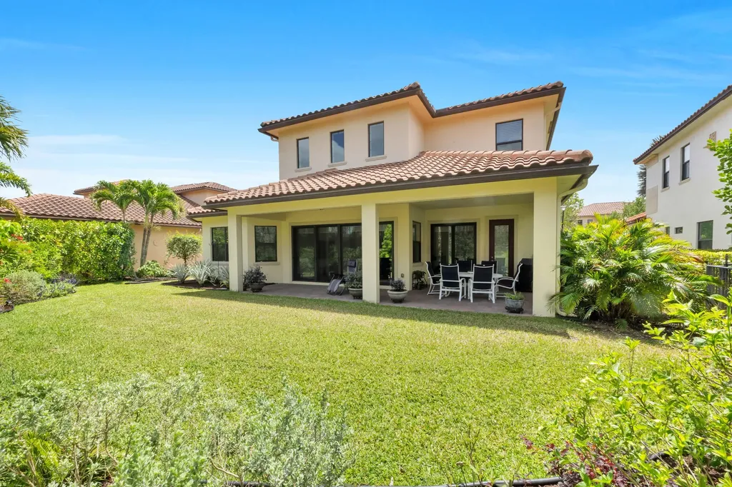 11615 NW 83rd Way Parkland FL 33076