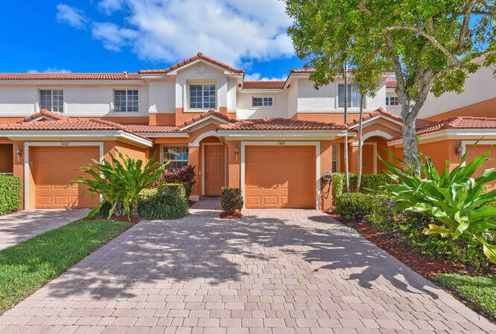 7401 Sarentino Lane Boynton Beach FL 33437