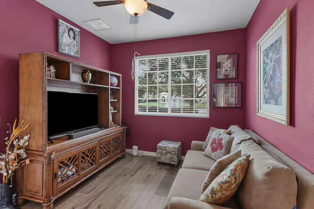 7401 Sarentino Lane Boynton Beach FL 33437