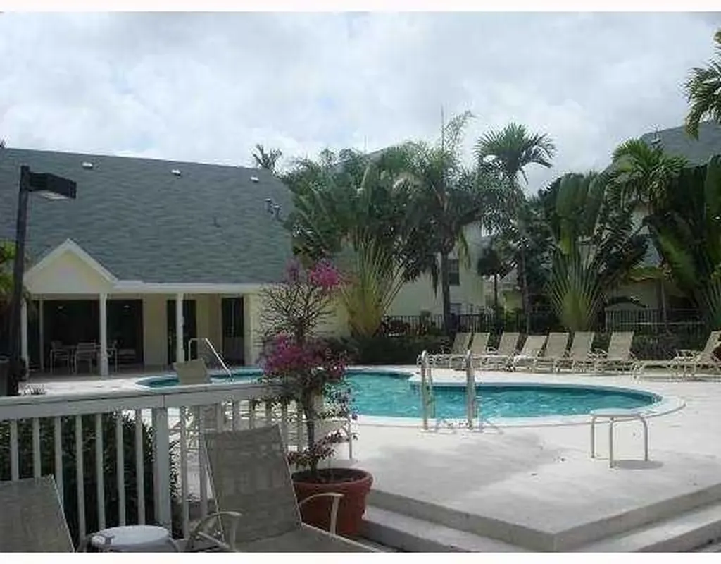 6355 La Costa Drive Boca Raton FL 33433