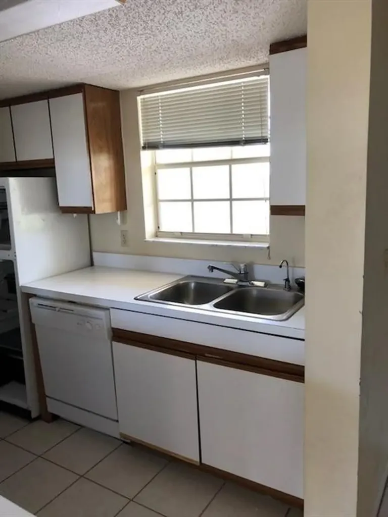 6355 La Costa Drive Boca Raton FL 33433