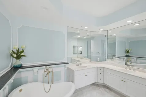 2900 N Highway Hutchinson Island FL 34949