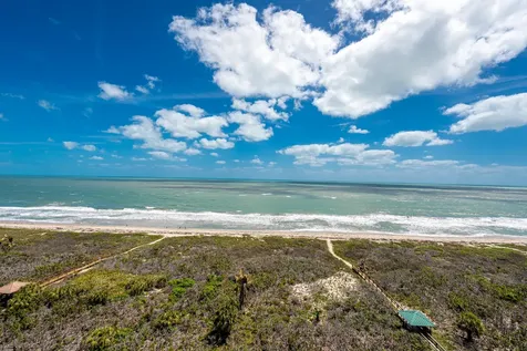 2900 N Highway Hutchinson Island FL 34949