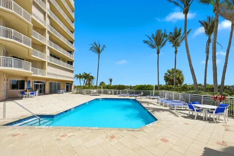 2900 N Highway Hutchinson Island FL 34949