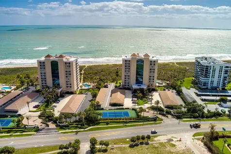 2900 N Highway Hutchinson Island FL 34949