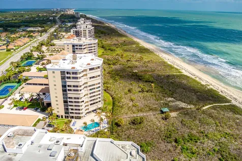 2900 N Highway Hutchinson Island FL 34949