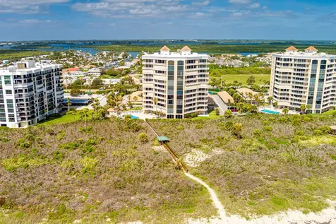 2900 N Highway Hutchinson Island FL 34949