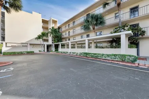 890 N Federal Highway Lantana FL 33462