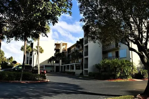 890 N Federal Highway Lantana FL 33462