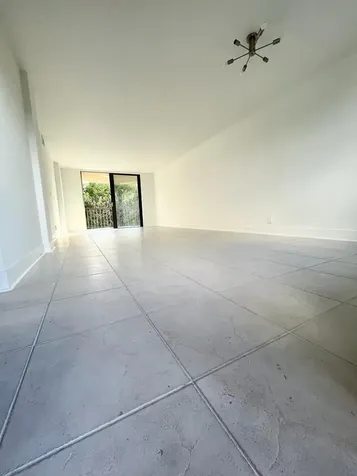 890 N Federal Highway Lantana FL 33462