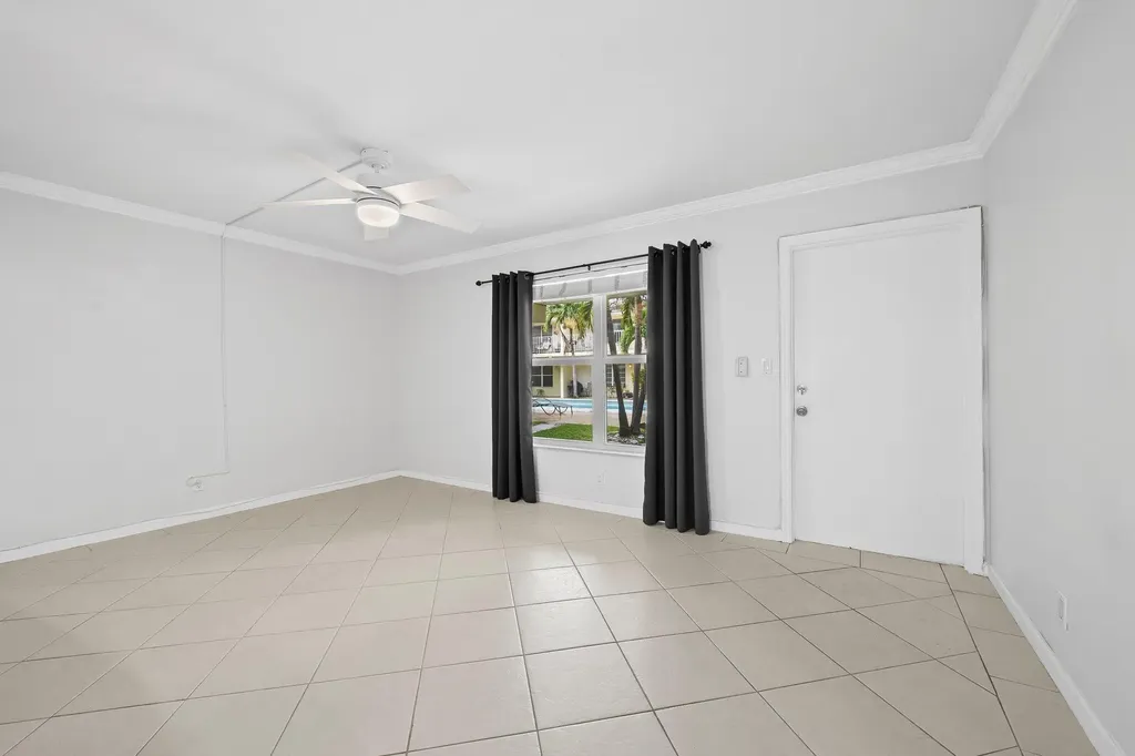 1012 SE 15th Street Fort Lauderdale FL 33316