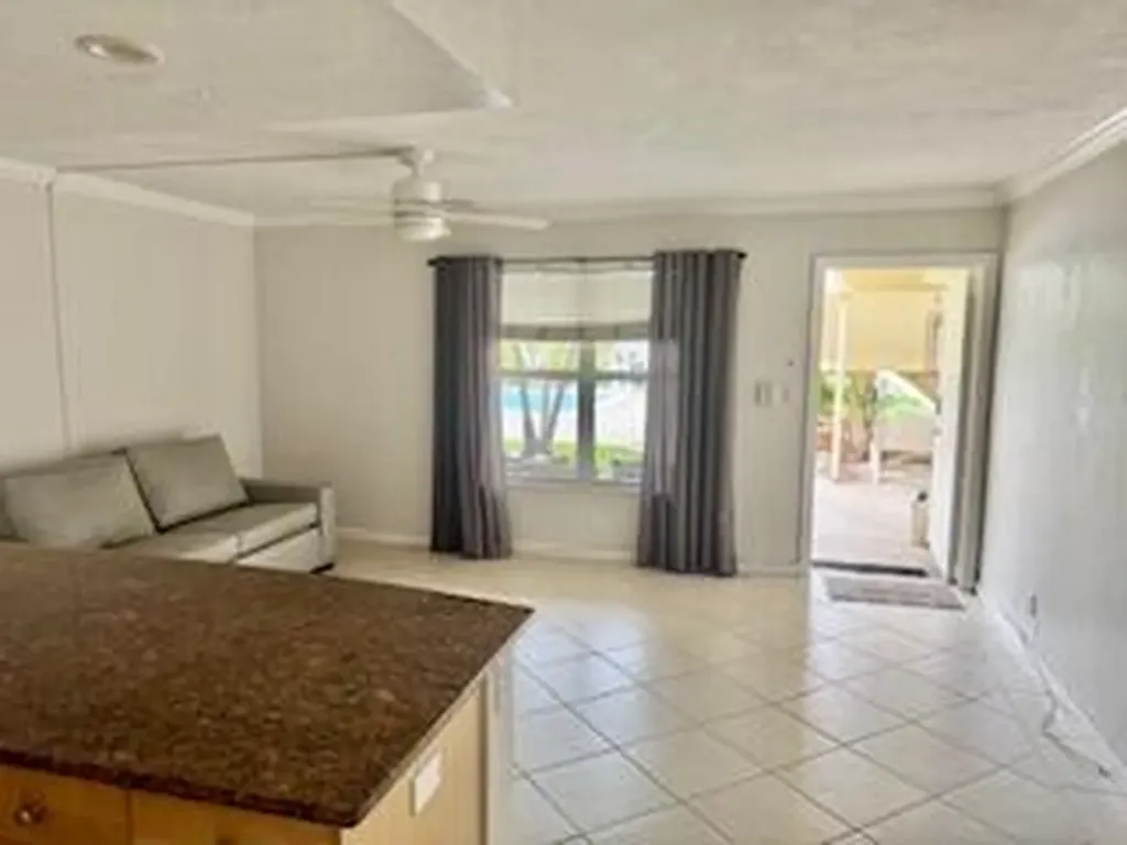 1012 SE 15th Street Fort Lauderdale FL 33316