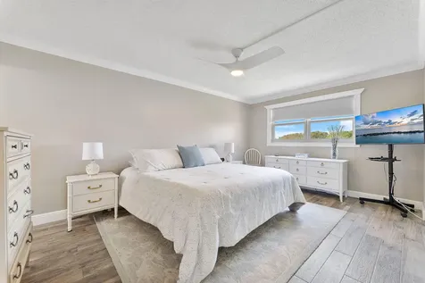 2515 NE 2nd Court Boynton Beach FL 33435