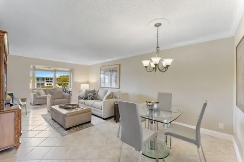 2515 NE 2nd Court Boynton Beach FL 33435
