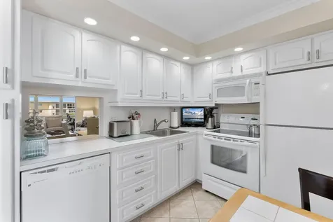 2515 NE 2nd Court Boynton Beach FL 33435