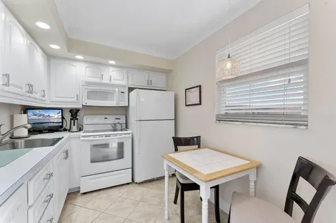 2515 NE 2nd Court Boynton Beach FL 33435