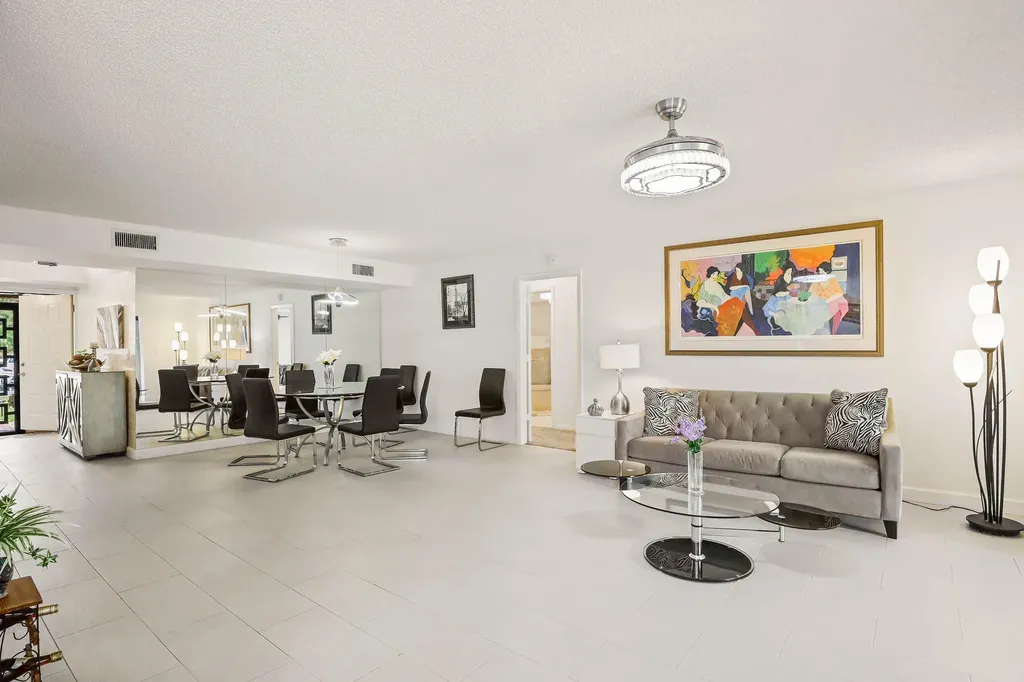 5338 S Fountains Drive Drive S Lake Worth FL 33467