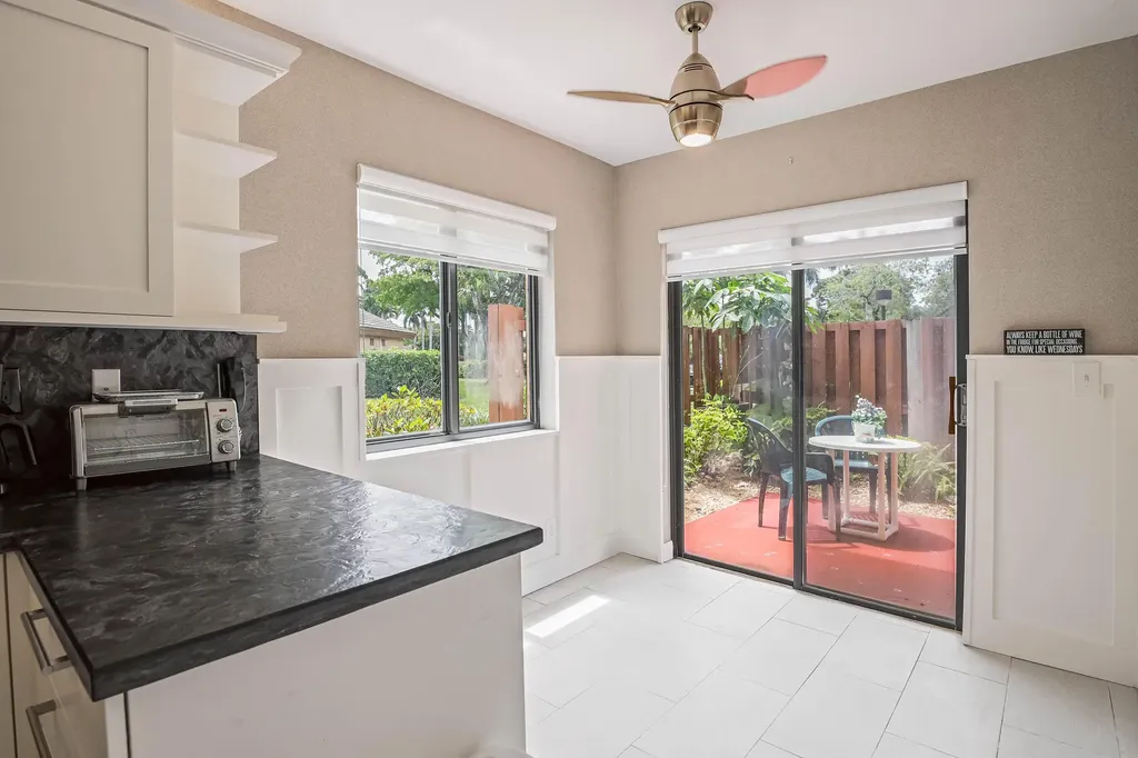 5338 S Fountains Drive Drive S Lake Worth FL 33467