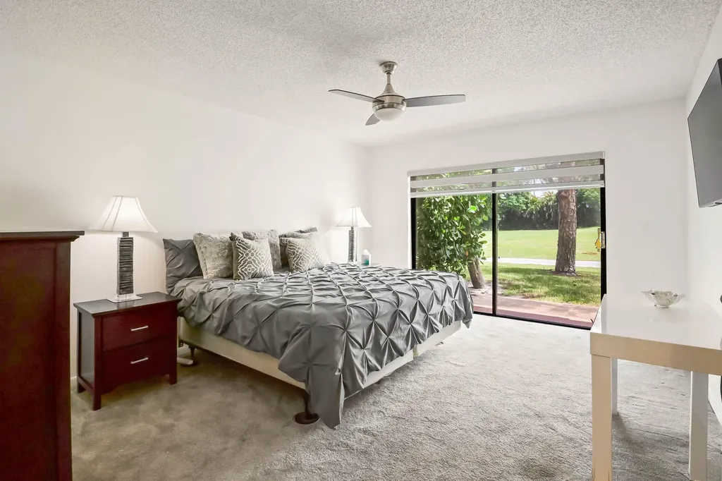 5338 S Fountains Drive Drive S Lake Worth FL 33467
